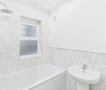 2 Bedroom Semi-detached - Photo 5