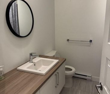 Logement 3½ à louer - Photo 1