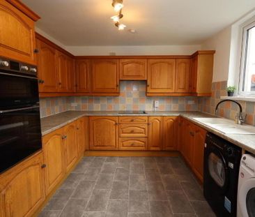 22 Ballyfore Parade, Newtownabbey, BT36 6XF - Photo 6
