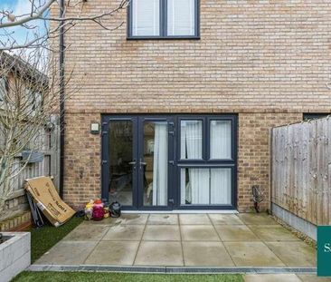 Eve Drive, Harlow, Essex, CM18 - Photo 4