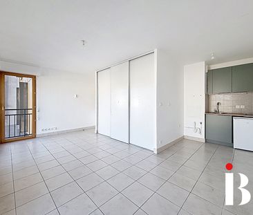 Location Appartement 1 pièce 27m² ST HERBLAIN 44800 - Photo 1