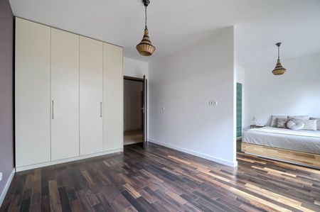 Ochota - 5pokoi, 145m2 z ogrodem ponad 200m2 145.6 m² - Zdjęcie 2