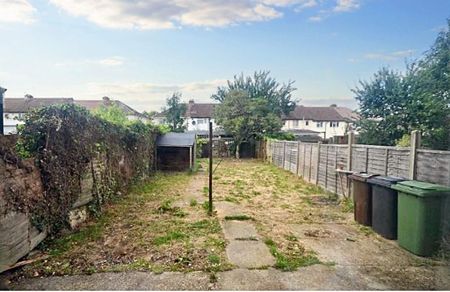 3 bedroom terraced house to rent - Photo 3