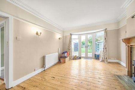 3 bedroom semi-detached house to rent - Photo 2