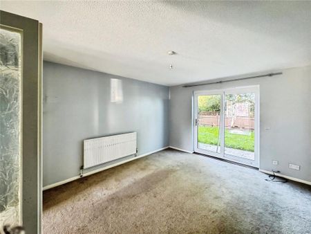 2 bedroom semi-detached house to rent - Photo 4