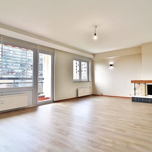 Appartement te huur - Photo 1