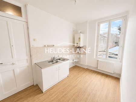 Location Appartement 3 pièces 48m² AVRANCHES 50300 - Photo 2