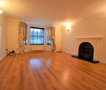 Fearndown Way, Macclesfield - Photo 2