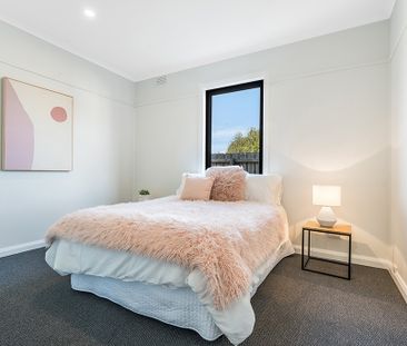 Three bedroom delight. - Photo 4
