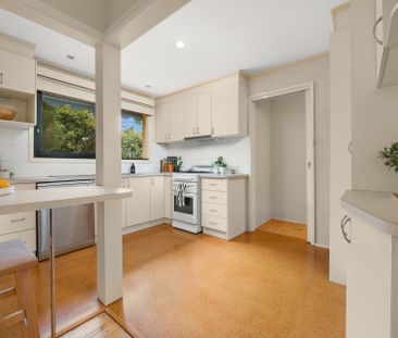 7 Bates Street, Dickson ACT 2602 - House For Rent | Domain - Photo 2