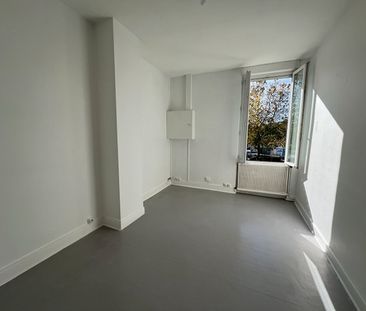 Location Appartement 3 pièces 52m² - Photo 2