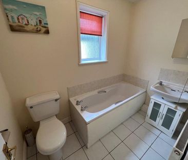 1 bedroom semi-detached house to rent - Photo 3