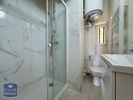 Location Appartement 3 pièces 65m² NICE 06300 - Photo 4