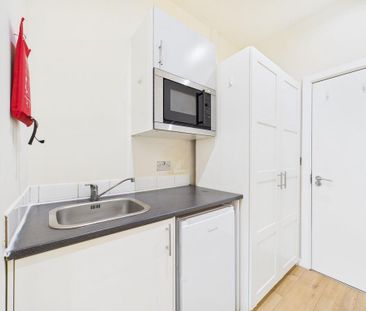 Studio to rent - Photo 4