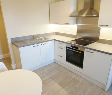 Garstang Road, - Photo 4