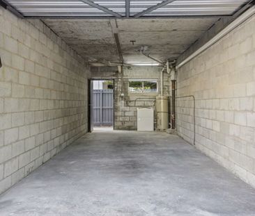 Bedroom Unit in Prime location! - Photo 4