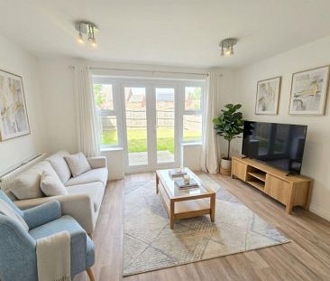 3 bedroom semi-detached house to rent - Photo 1
