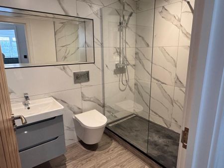 2 bedroom apartment to rent - Photo 5