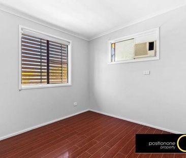 Highset home with bonus kitchenette and teenagers retreat under! - Photo 3