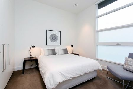 Easy Care Lifestyle in Exceptional City Fringe Position - Photo 5