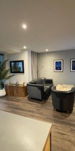 Super Premium - 2 Bed Apartment - 14th Floor - £2200 per month - Photo 3