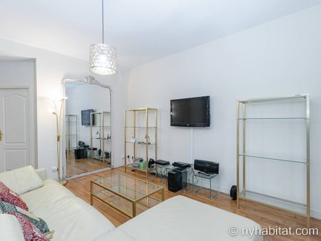 Logement à Paris, Location meublée - Photo 2