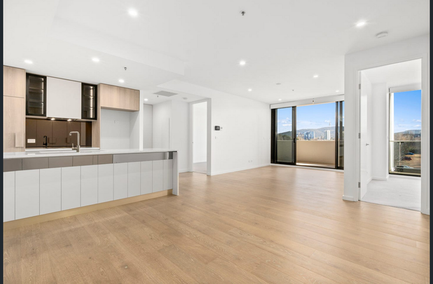 Welcome to The Griffin - Photo 1