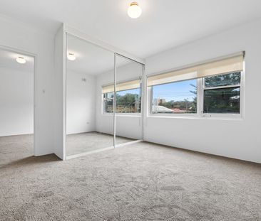 One Bedroom Security Apartment - Photo 1