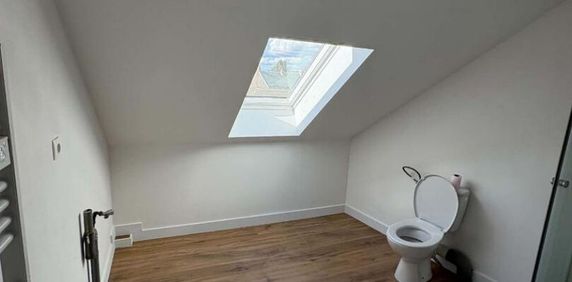 Location Appartement 1 pièce 34m² - Photo 2