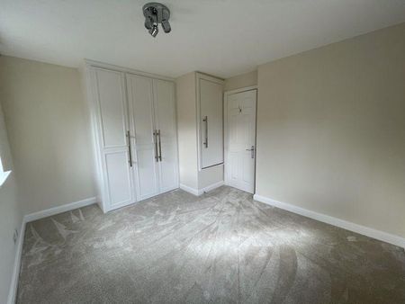 1 bedroom semi-detached house to rent - Photo 3