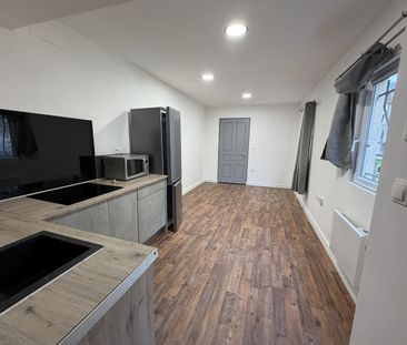 Location Appartement 1 pièce 29m² - Photo 4
