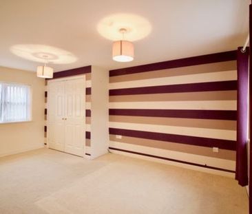 4 Bedroom - Photo 2