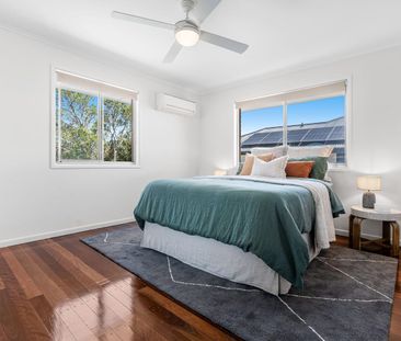 Spacious Family Home with Pool and Leafy Outlook - Photo 5