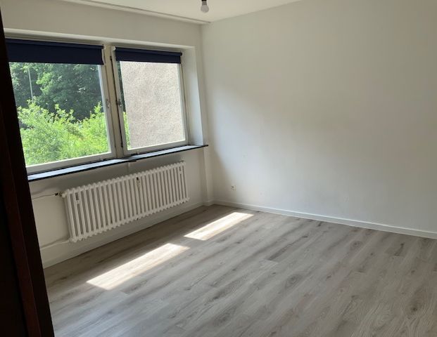 3 Zimmer mit neuem Bad und Balkon - Foto 1