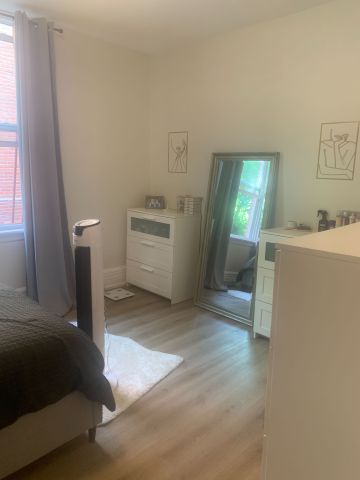 For Lease - 219 Stinson Street Unit# Unit 1/Main Floor, Hamilton, Ontario - Photo 2