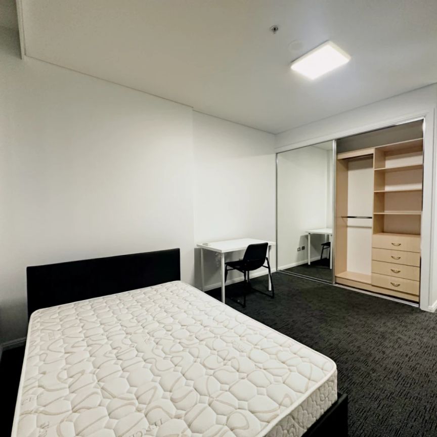 5 Crescent Street, Sydney - Photo 1