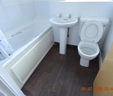 3 bedroom house to rent - Photo 4