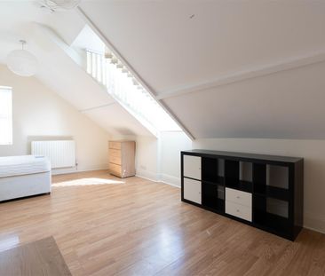 5 bed maisonette to rent in Chillingham Road, Heaton, NE6 - Photo 4