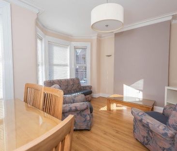 126a University Avenue, Belfast, BT7 1GZ - Photo 5