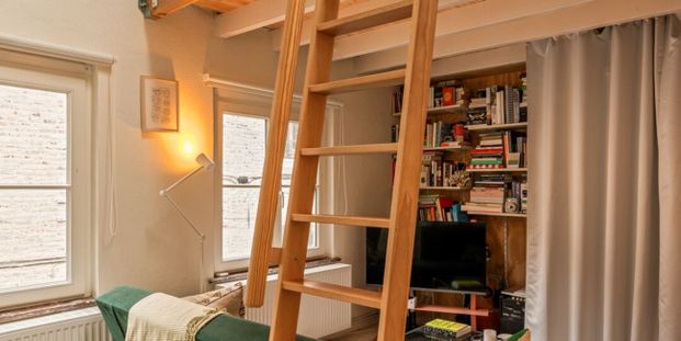 Woning te huur in Gent voor € 945 met 1 slaapkamer - Photo 1