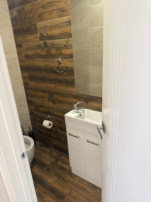 Craigieburn - Photo 1