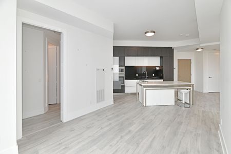 For Lease - 1 Edgewater Drive Unit# 217, Toronto, Ontario - Photo 4