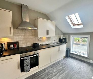 Leeds Road - Photo 3