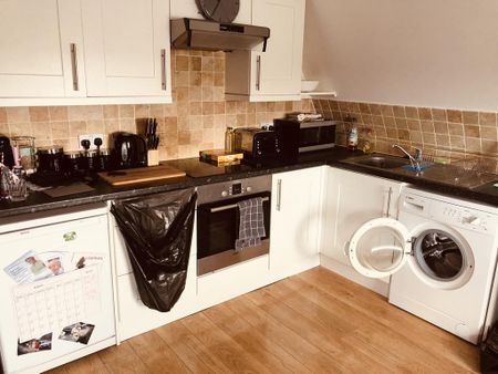 1 bedroom flat to rent - Photo 3