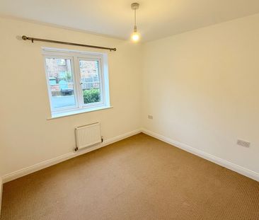 Pollards Way, Taunton, Somerset - Photo 2