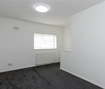 Ralph Drive, Stoke-on-Trent, Staffordshire, ST1 - Photo 5