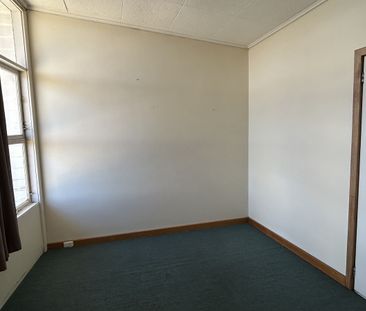 Available Now – Two Bedroom Unit in Prime Location - Photo 3