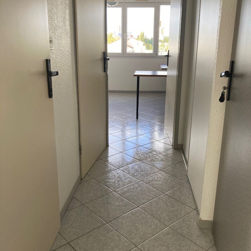 Location Appartement 1 pièce 19m² BESANCON 25000 - Photo 1