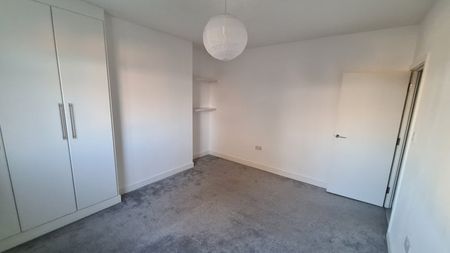 Double Room For Rent in Stretham, Norbury - Photo 3