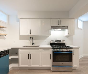 For Lease - 82 Marchmount Road Unit# Unit 1, Toronto, Ontario - Photo 4